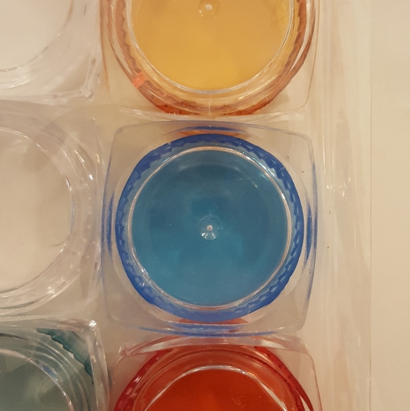 Cosmetic containers - Picture 4 of 5